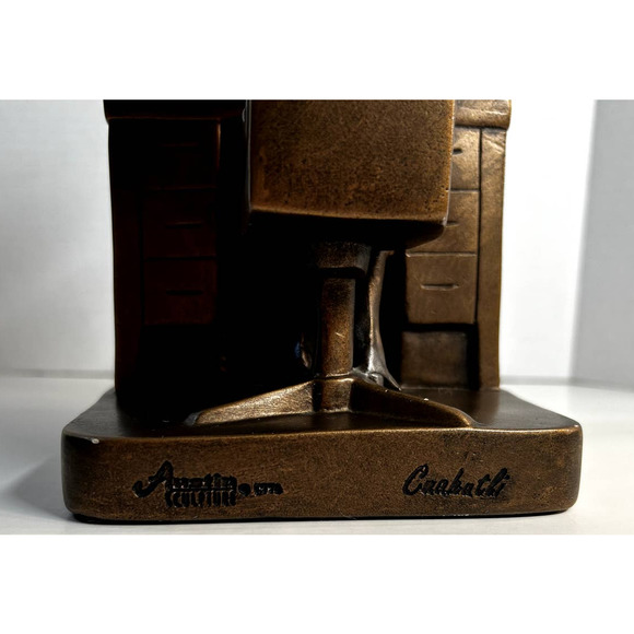 Authentic Austin Mixed Metal Sculpture Teacher's Pet AP3963 Made USA **HEAVY** - Picture 9 of 10